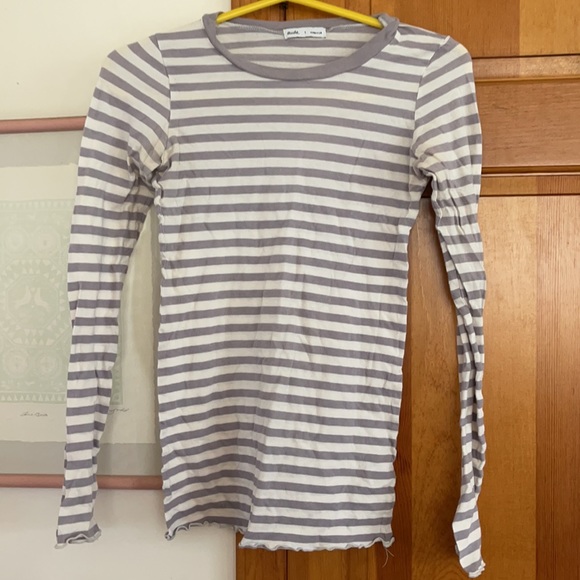 Tee - Picture 2 of 4